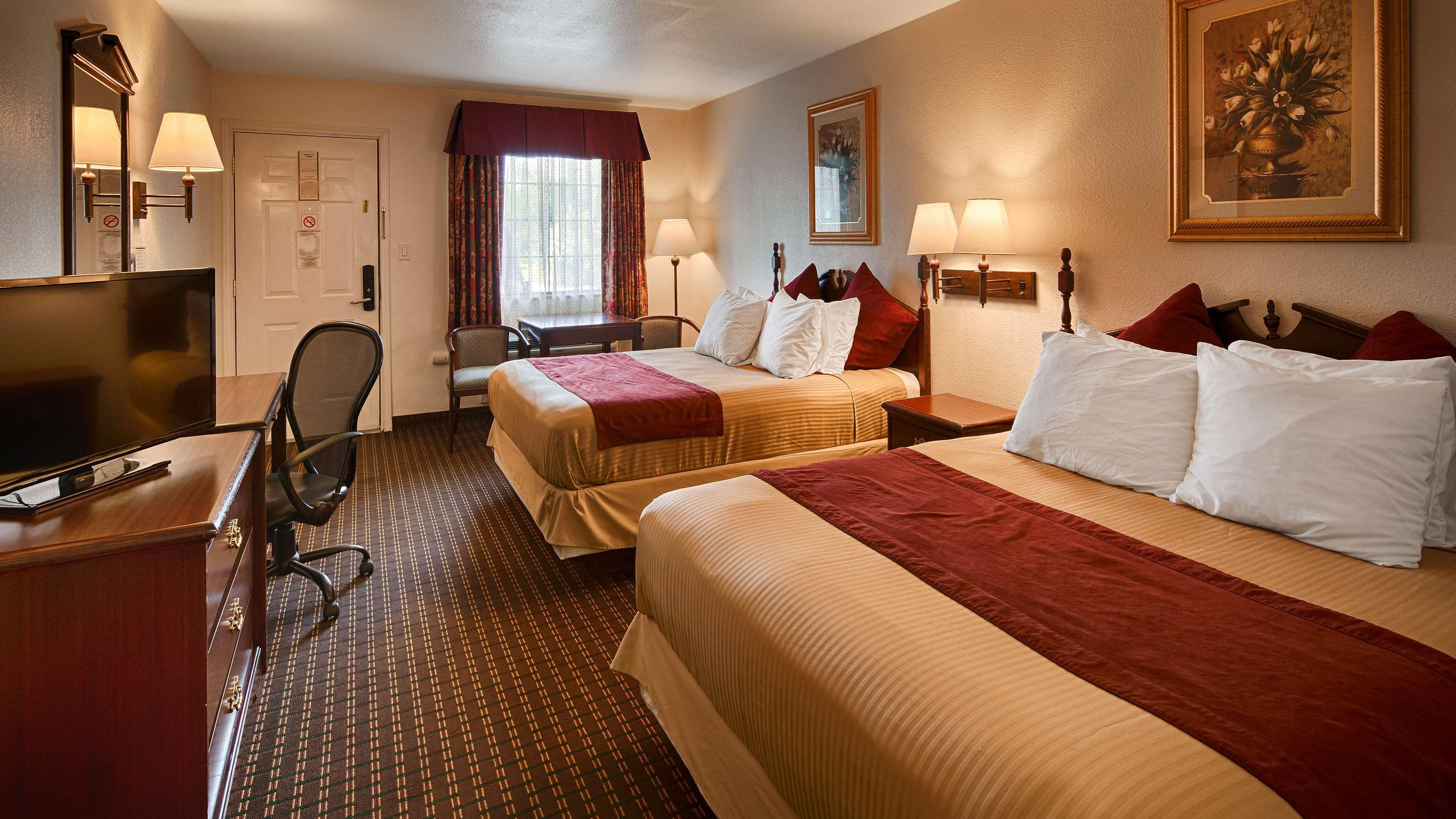 Best Western Johnson City Inn Exterior photo